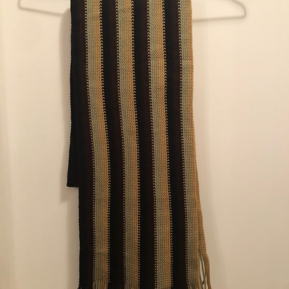Men’s scarves - Picture 4 of 4